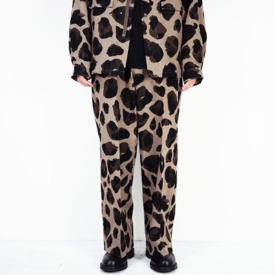 Sasquatchfabrix. [ ANIMAL PATTERN LINEN SLACKS ] BROWN