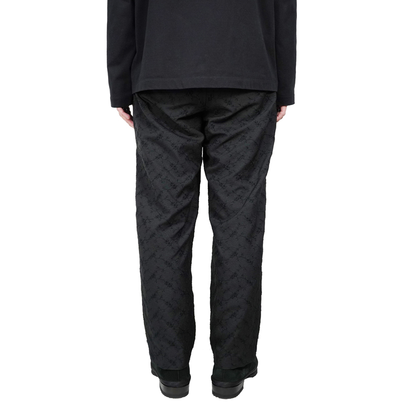 Sasquatchfabrix. [ FLOWER TAPERED PANTS ] BLACK | ロイド・エフ
