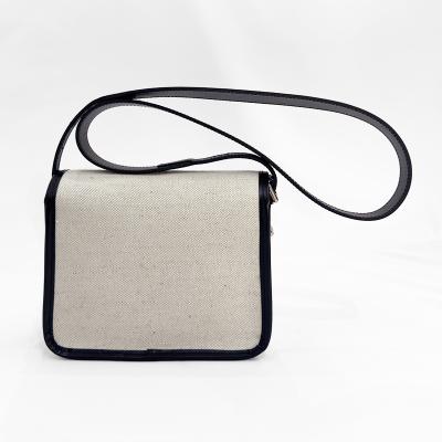 URU [ SHOULDER BAG ] IVORY