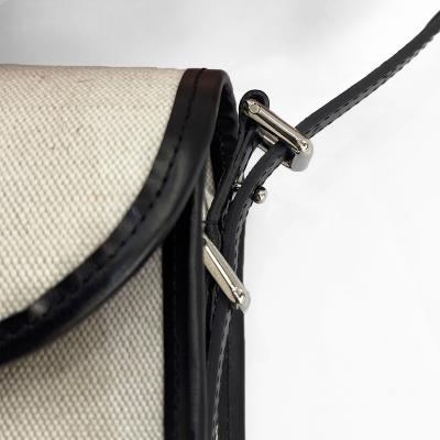 URU [ SHOULDER BAG ] IVORY