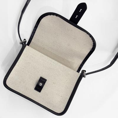 URU [ SHOULDER BAG ] IVORY