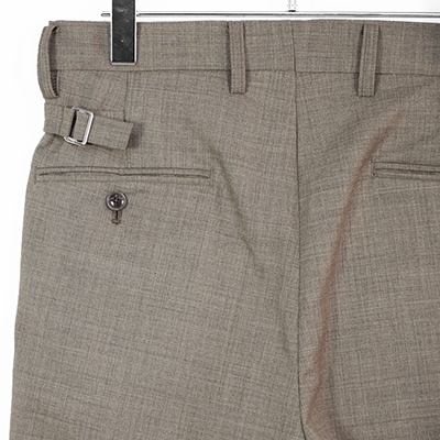 URU [ 2 TUCK PANTS ] MOCHA