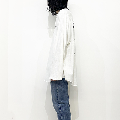 DAIRIKU [ "Tour" Big Raglan Tee ] White