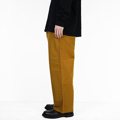 URU [ DOUBLE KNEE PANTS ] COGNAC