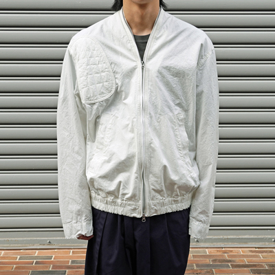 ESSAY [ GUN ZIP JACKET (J-2) ] WHITE