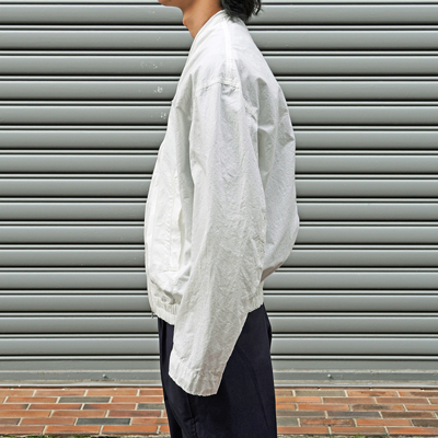 ESSAY [ GUN ZIP JACKET (J-2) ] WHITE