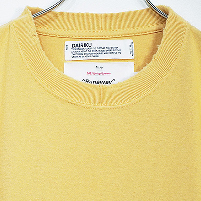 DAIRIKU [ "NEW CINEMA" Tee ] Mustard Yellow