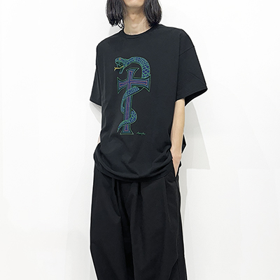 ESSAY [ OVERSIZED PRINT T-SHIRT (TS-4) ] SNAKE CROSS