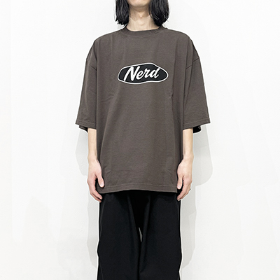 ESSAY [ PIGMENT DROPSHOULDER T-SHIRT (TS-5) ] BROWN