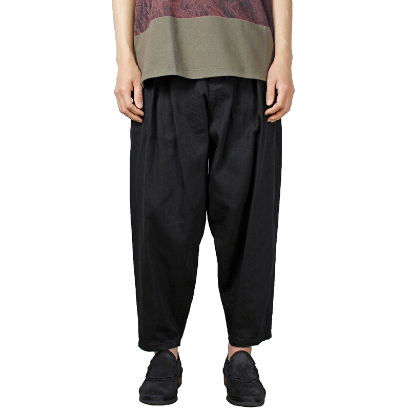 YANTOR [ Denim 1 tuck Pants ] | ロイド・エフダブリュー (LLOYD FW)