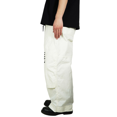 ESSAY [ MILITARY OVER PANTS (P-4) ] WHITE