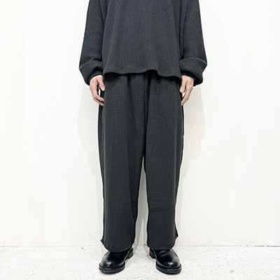 refomed [ AZEAMI THERMAL PANTS ] CHARCOAL