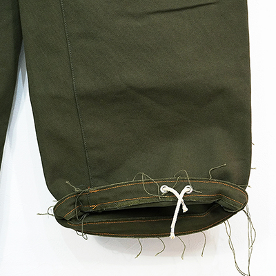 SUGARHILL [ RAW-EDGE CANVAS CARGO PANTS ] DARK KHAKI