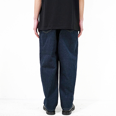 ESSAY [ BAGGY TUCKED JEANS (P-2) ] INDIGO DENIM