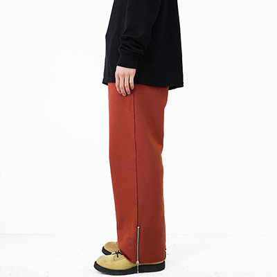 SUGARHILL [ ZIP-UP WIDE SWEAT TROUSERS ] OLD ORANGE