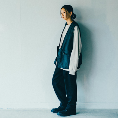 ESSAY [ MARINA BLOUSON (J-2) ] HAND CRACK | ロイド・エフダブリュー 