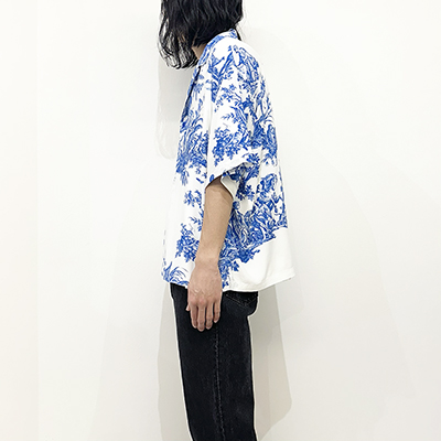 UNUSED [ US2418 (4 continents print short sleeve shirt) ]