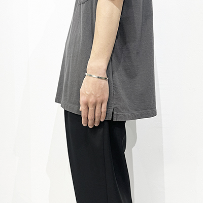 ERA. [ S&C FLAT BANGLE ]