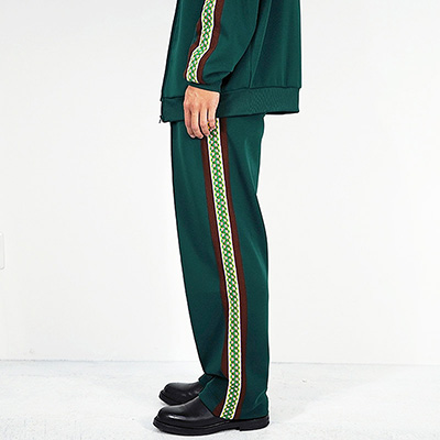 Sasquatchfabrix. [ LACE TAPE TRACK PANTS ] DARK GREEN