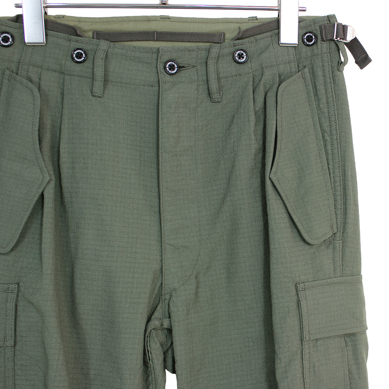 DAIRIKU [ Washed Millitary Cargo Pants ] Khaki | ロイド・エフ 
