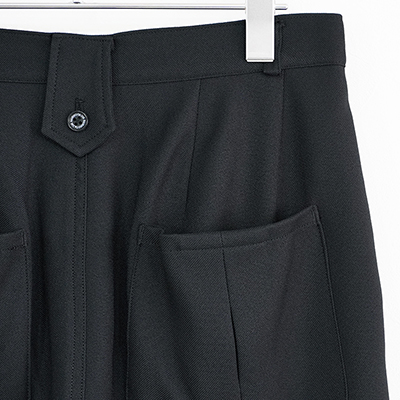 DAIRIKU [ "Short" Bondage Pressed Pants ] Black