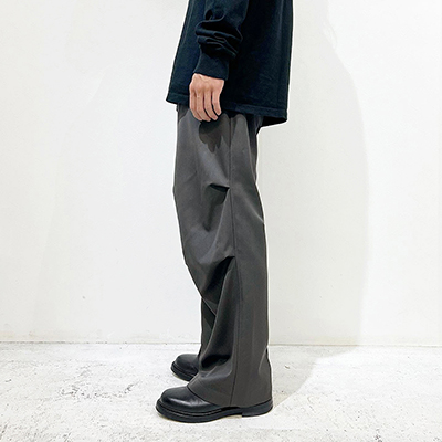 MATSUFUJI [ Wool Cargo Pocket Wide Trousers ] CHARCOAL