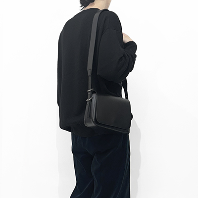 URU [ LEATHER BAG ] BLACK