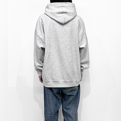 ESSAY [ DROPSHOULDER PARKA (TS-4) ] ASH GREY