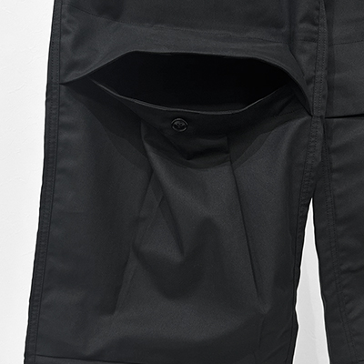 Sasquatchfabrix. [ KNEE CARGO PANTS ] BLACK