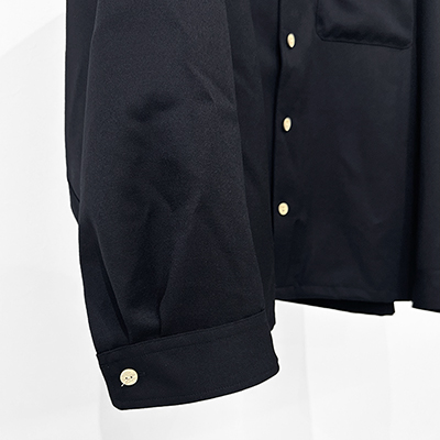refomed [ WRIST PATCH OPEN COLLAR SHIRT ] NAVY