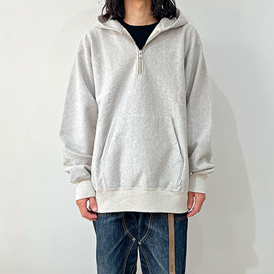 SUGARHILL [ AGED HALF ZIP-UP HOODIE ] AGED GRAY