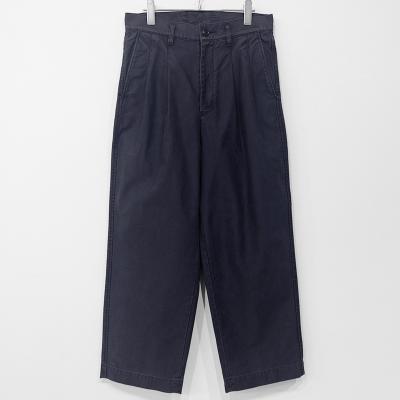 URU [ COTTON BACKSATIN 2 TUCK PANTS ] NAVY