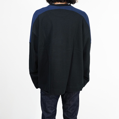 ESSAY [ NEW WAVE SWEAT (TS-1) ] BLACK×NAVY