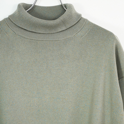 crepuscule [ Turtle Neck L/S ] L.GREEN