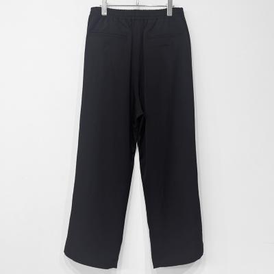 ESSAY [ WOOL GABARDINE WIDE TRACK TROUSERS (P-2) ] BLACK