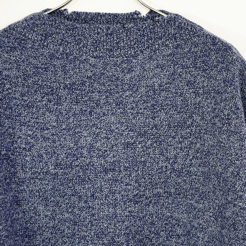 UNUSED [ US2254 (Damaged boatneck sweater) ] NAVY