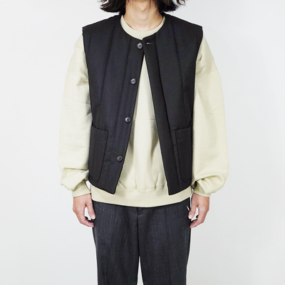 MATSUFUJI [ Wool Stripe Quilted Vest ] BLACK