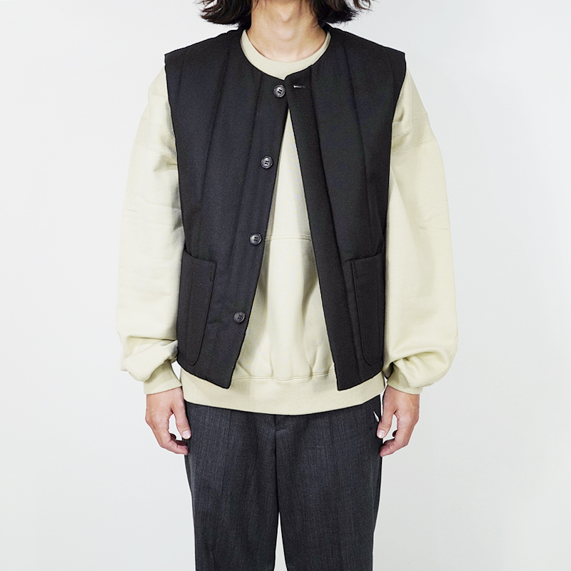 MATSUFUJI [ Wool Stripe Quilted Vest ] BLACK