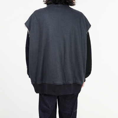 URU [ ZIP UP VEST ] CHARCOAL