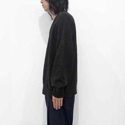 URU [ V NECK KNIT ] CHARCOAL