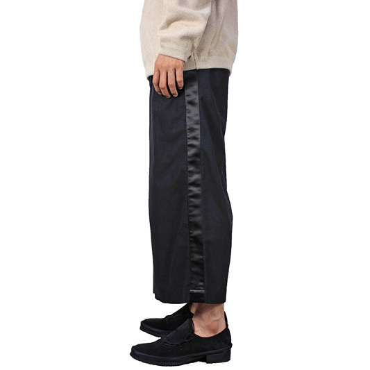 Sasquatchfabrix. [ HAKAMA LINE PANTS ] BLACK | ロイド・エフ 