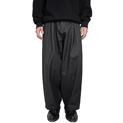 YANTOR [ Sumi-Coating Indigo Denim 2tuck Wide Pants ] SUMI-BLACK