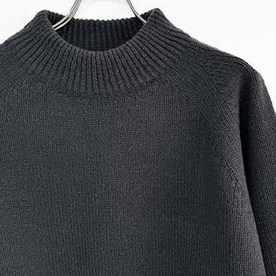 crepuscule [ W/G Moc Neck L/S ] CHARCOAL