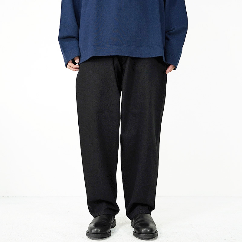 ESSAY [ JODHPUR DENIM (P-2) ] BLACK DENIM | ロイド・エフダブリュー  