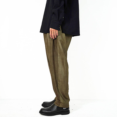 YANTOR [ Uneven Dyed Wool 6tuck Pants ] BEIGE