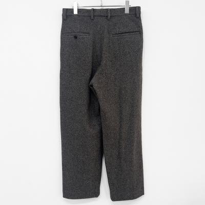 URU [ WOOL LIGHT TWEED 1 TUCK PANTS ] BROWN