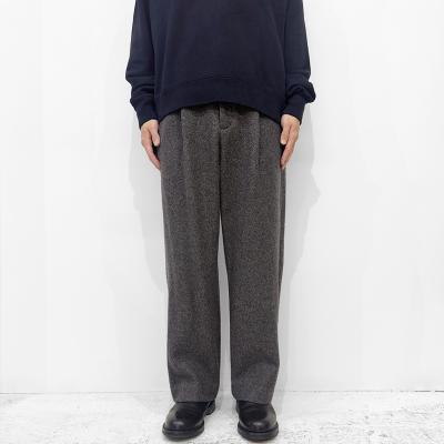 URU [ WOOL LIGHT TWEED 1 TUCK PANTS ] BROWN