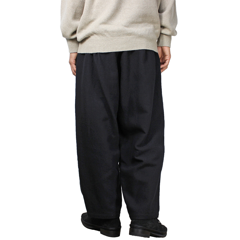 YANTOR [ Cotton Linen Wool 3 tuck pants ] BLACK | ロイド・エフ 