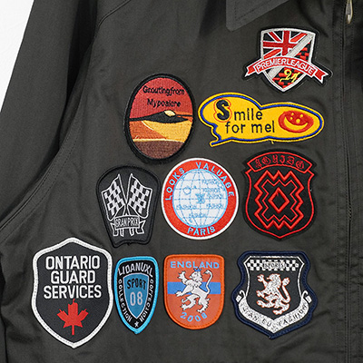 ESSAY [ DRIZZLER PATCH JACKET (J-2) ] CHARCOAL | ロイド・エフ