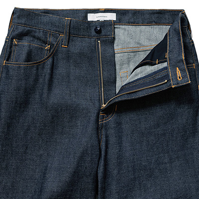 Sasquatchfabrix. [ "FLARE SILHOUETTE" 5PK PANTS ] INDIGO NAVY